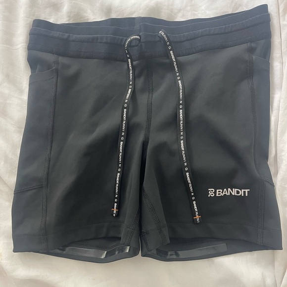 Bandit running 5 inch shorts - Picture 2 of 4